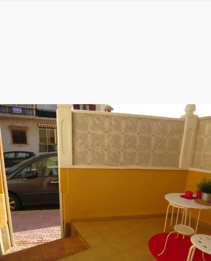 Bonito Apartamento De Dos Habitacion Y Piscina Torrevieja Exterior foto