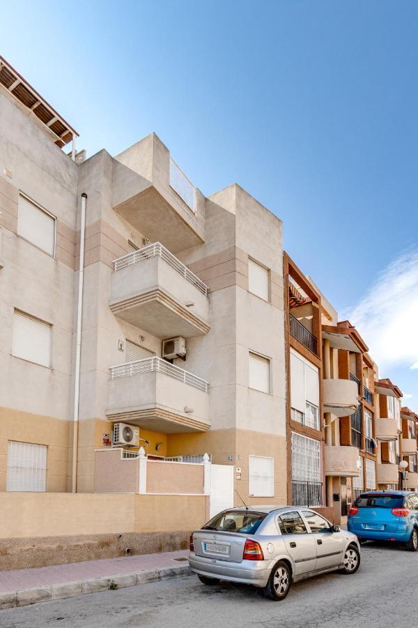 Bonito Apartamento De Dos Habitacion Y Piscina Torrevieja Exterior foto